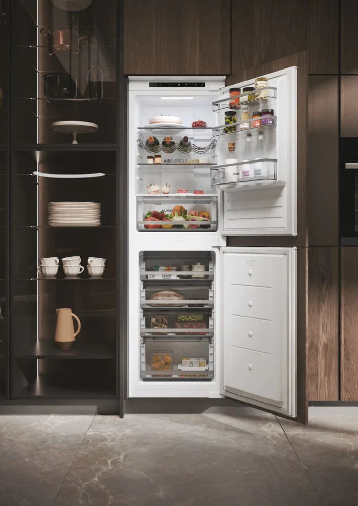 Haier HB50T618MK B/I No Frost 50/50 Fridge Freezer Haier HB50T618MK B/I No Frost 50/50 Fridge Freezer