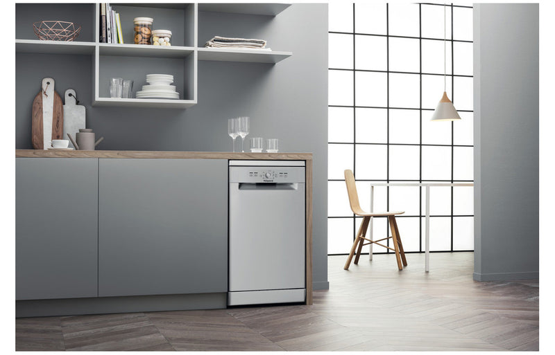 Hotpoint HSFE 1B19 S UK N F/S 10 Place Slimline Dishwasher - Silver