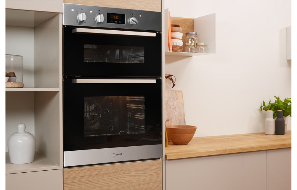 Indesit 6340 double oven discount