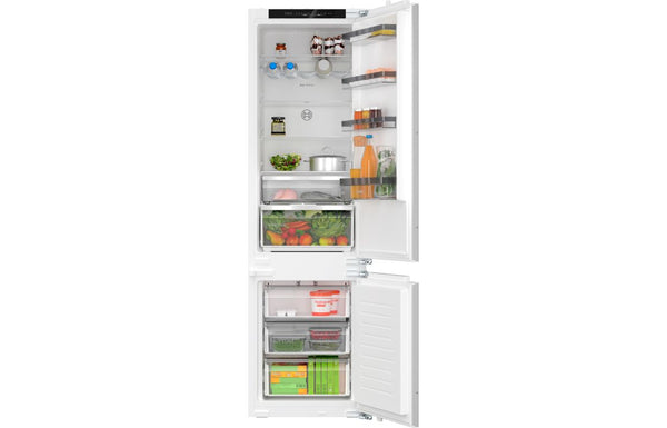 Bosch Series 4 KIN96VFD0 B/I Frost Free 60/40 Fridge Freezer