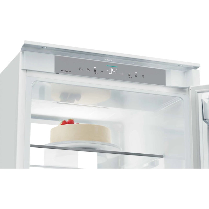 Hoover HONBQT5518DK-UK B/I Total No Frost 70/30 Fridge Freezer