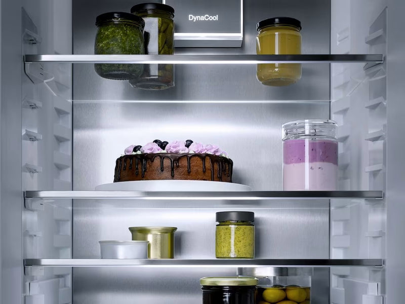 Miele KFN 7764 D B/I Frost Free 70/30 Fridge Freezer