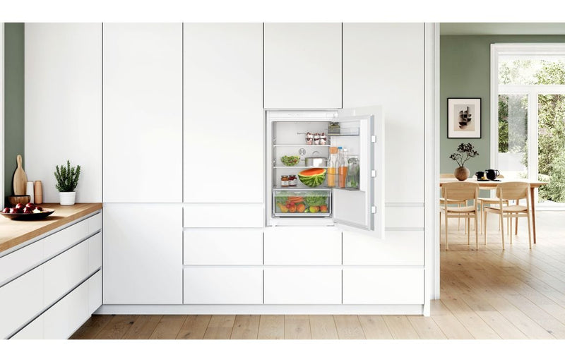 Bosch Series 2 KIR21NSE0 B/I Larder Fridge - The Kitchen Box