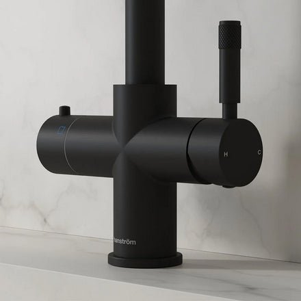 Hanstrom 4 - in - 1 Swan Instant Boiling Water Tap - Matt Black - The Kitchen Box