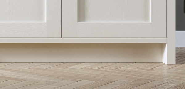 Hadley Shaker Plinth, 150H x 16T x 3030L